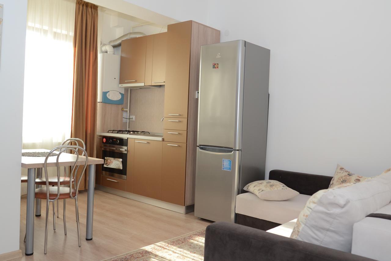 Cozy Studio - Palas Mall Iasi Apartamento Exterior foto